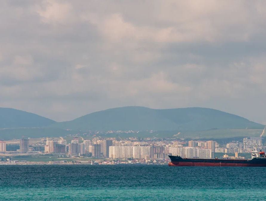 В Новороссийске нельзя выходить в море